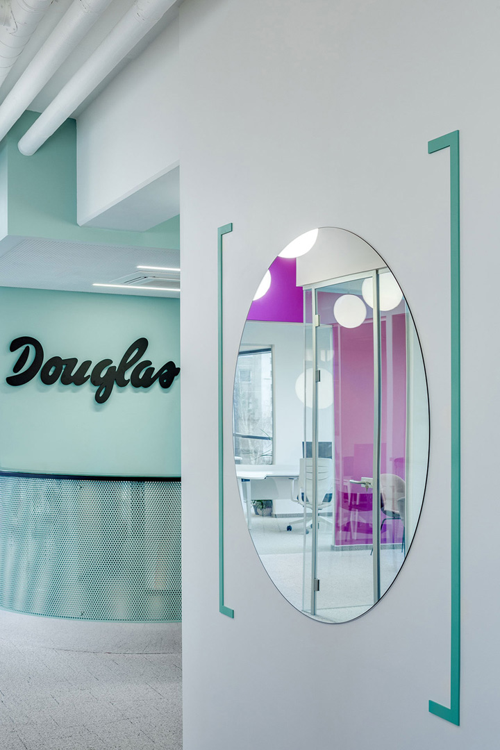 文艺小清新 欧洲香料零售商Douglas立陶宛总部设计欣赏