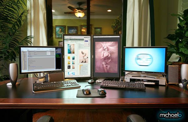 25个SOHO一族超棒的工作台欣赏